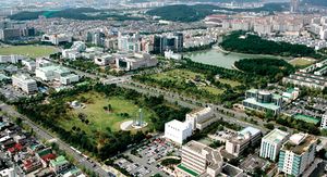 창원시 전경 (용지공원 주변)