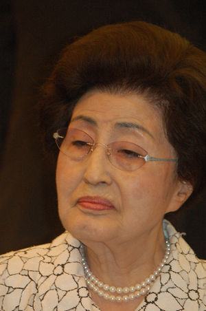 이희호.jpg