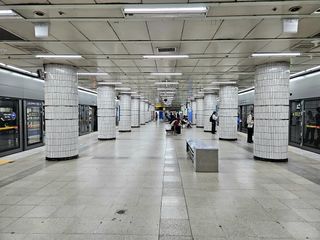 사당역4호선.jpg
