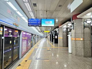 인천시청역1호선승강장2024.jpg