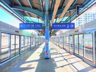 동인천역승강장2023.jpg