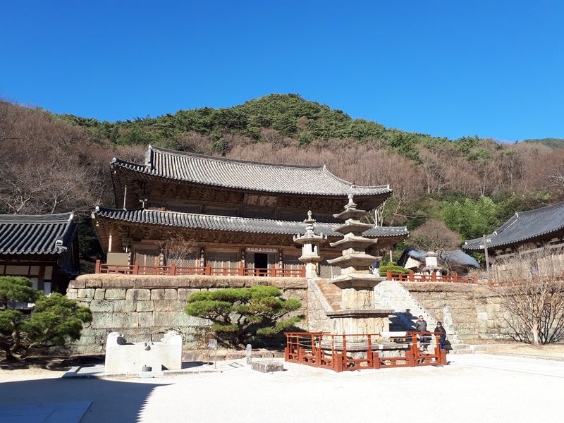 파일:화엄사2018.jpg