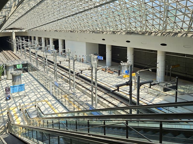 파일:인천공항1터미널역2023.jpg