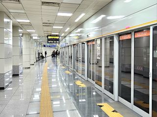 인하대역승강장2024.jpg