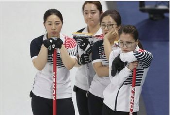 2018여자컬링팀.jpg