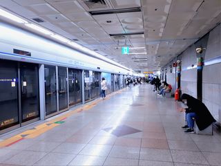 인천도시철도1호선부평역.jpg