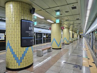 동막역승강장2025.jpg