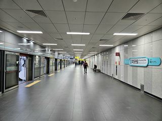 효창공원앞경의중앙선2025.jpg